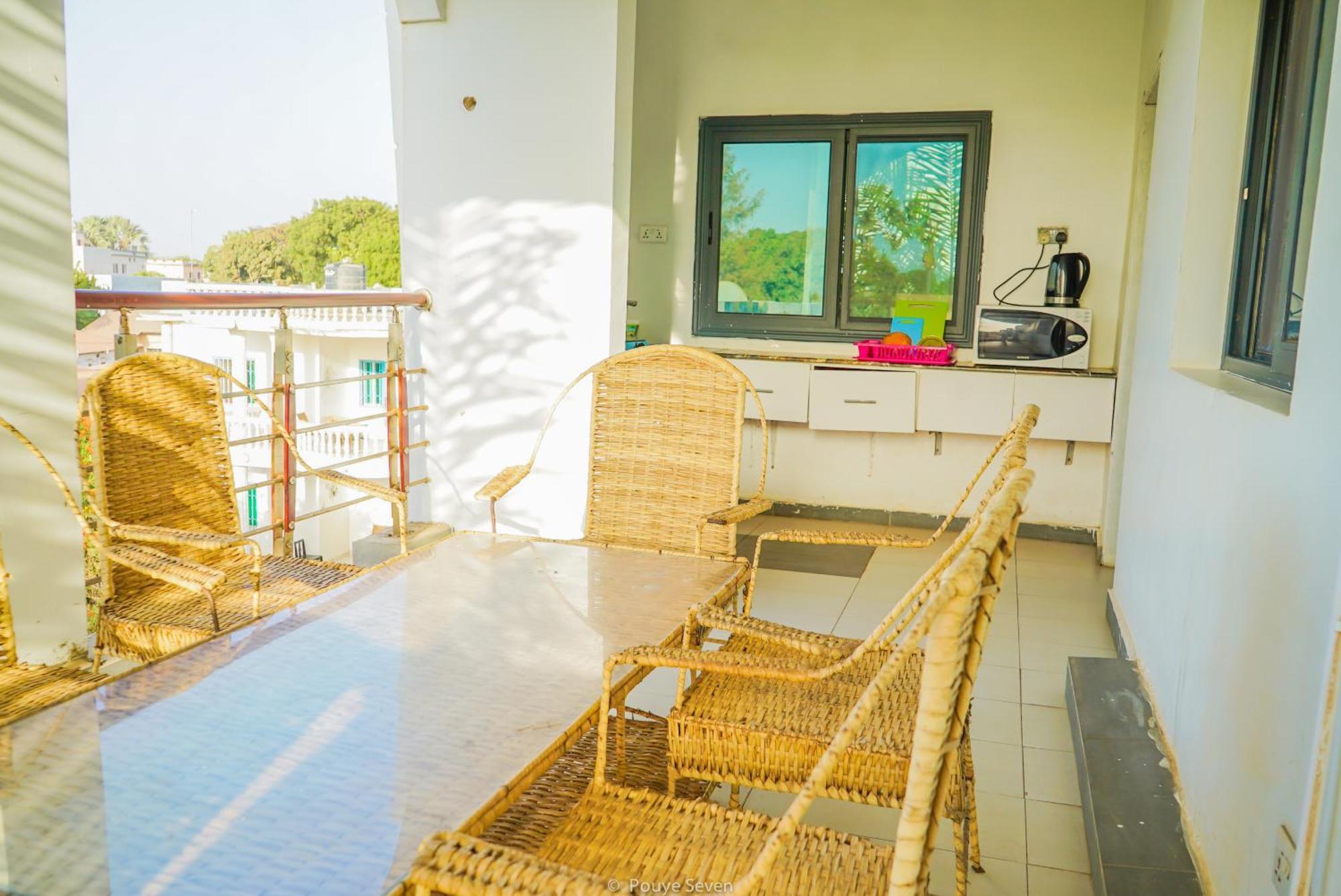 Mgm Apartments Gambia Кололі Екстер'єр фото