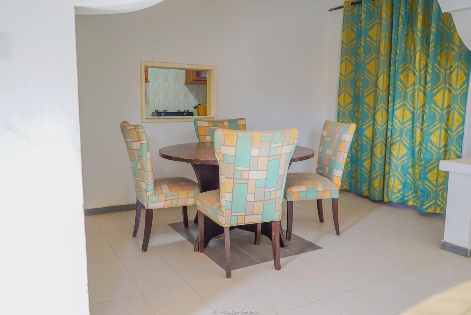 Mgm Apartments Gambia Кололі Екстер'єр фото
